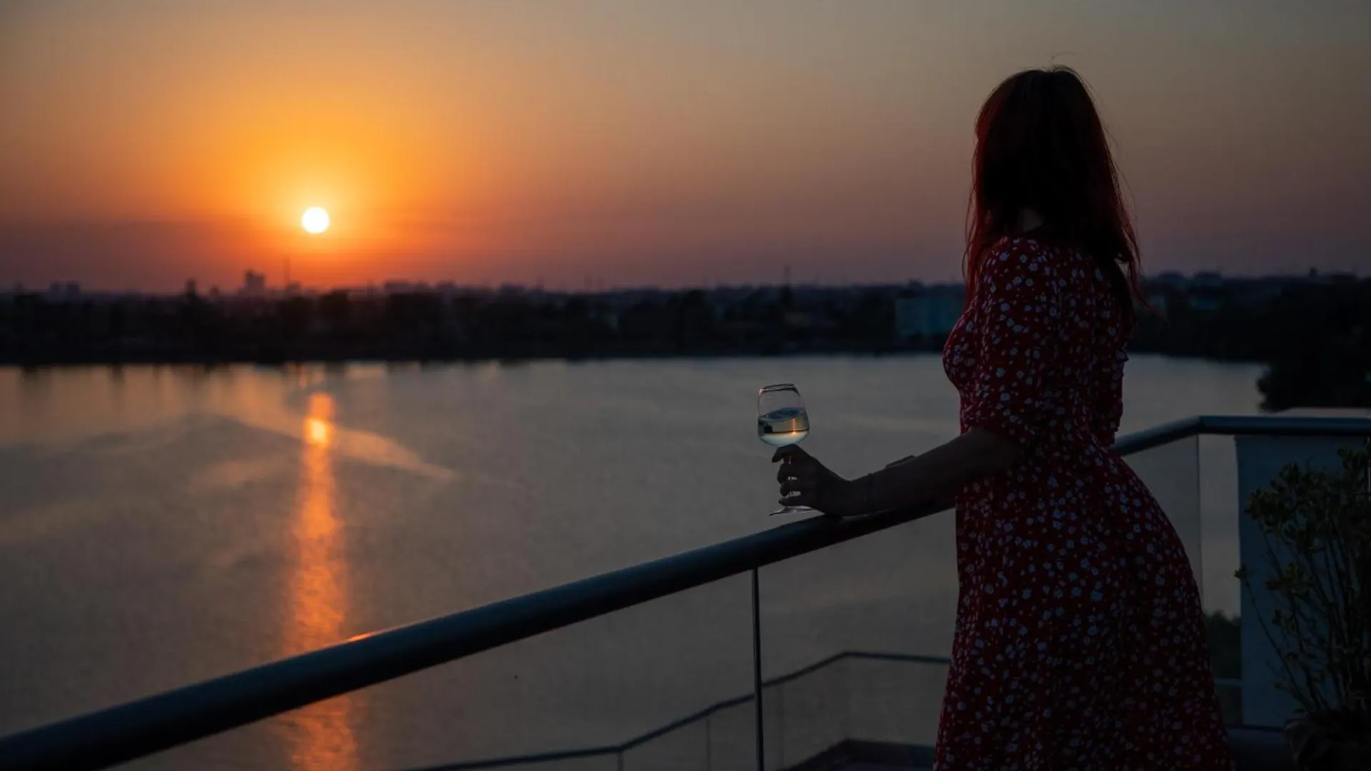 Penthouse Lebada Lake View Bucharest 0*,  Romania