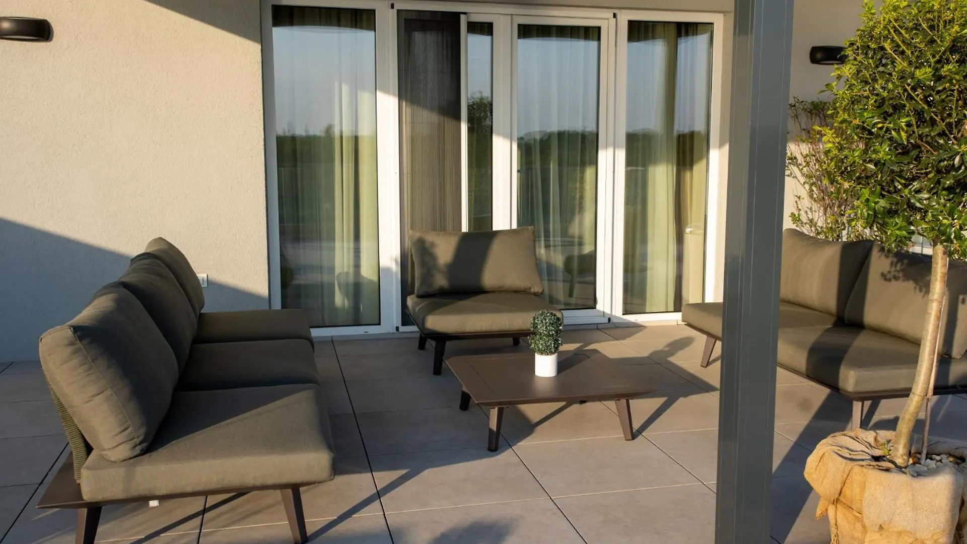 Apartmán Penthouse Lebada Lake View Bukurešť Rumunsko